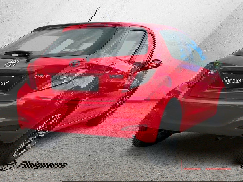 Toyota Yaris usata a Sondrio (4)