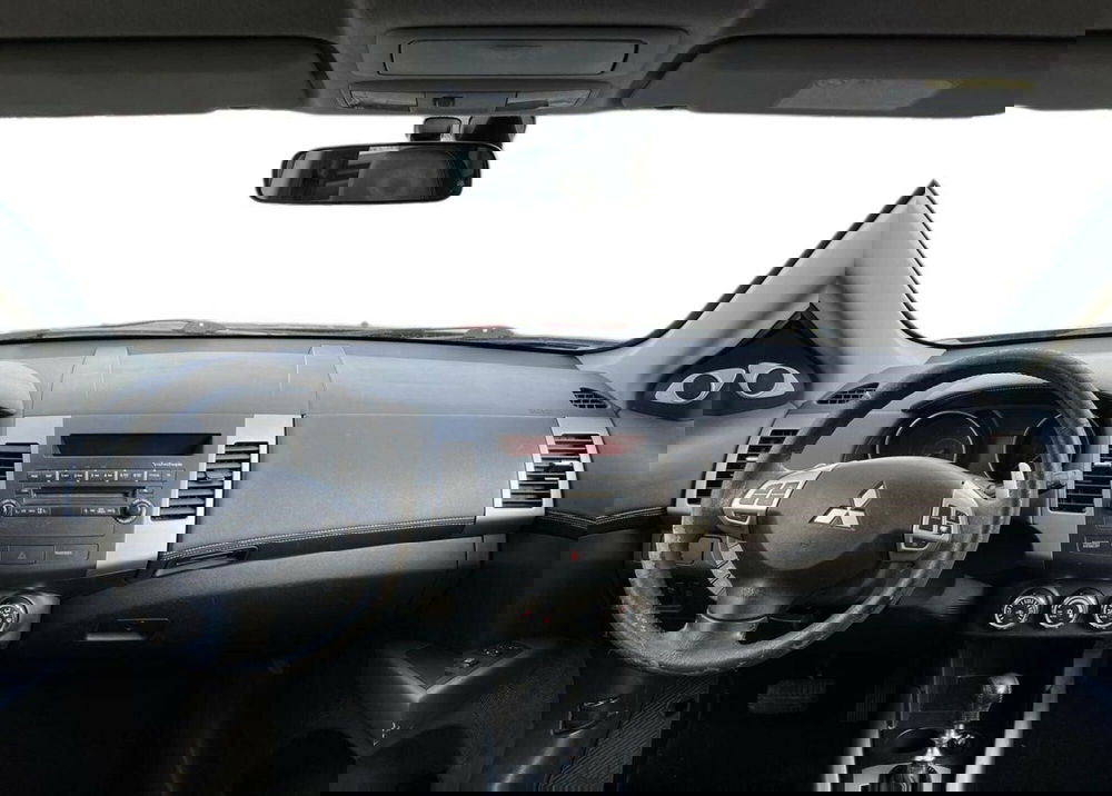 Mitsubishi Outlander usata a Sondrio (8)