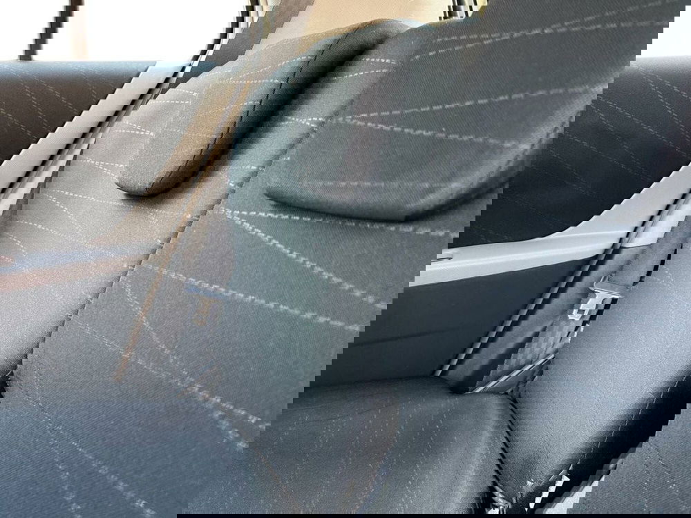 Toyota Yaris usata a Sondrio (11)