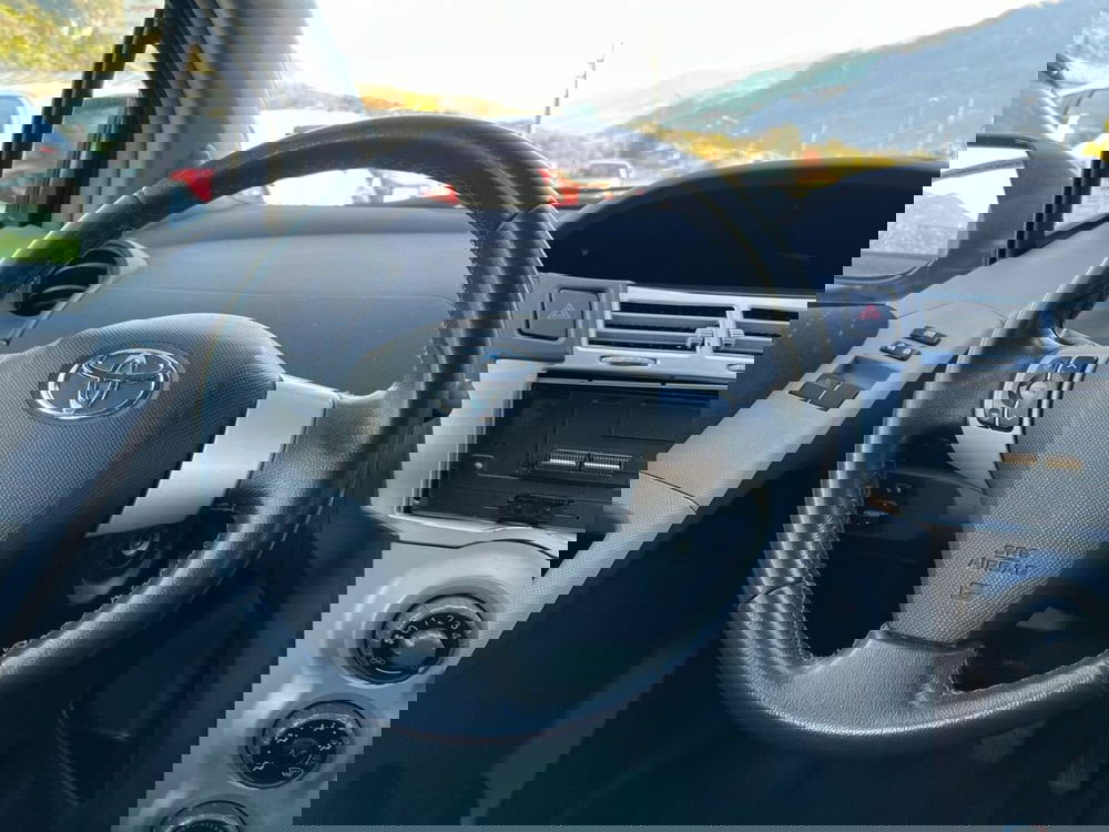 Toyota Yaris usata a Sondrio (14)