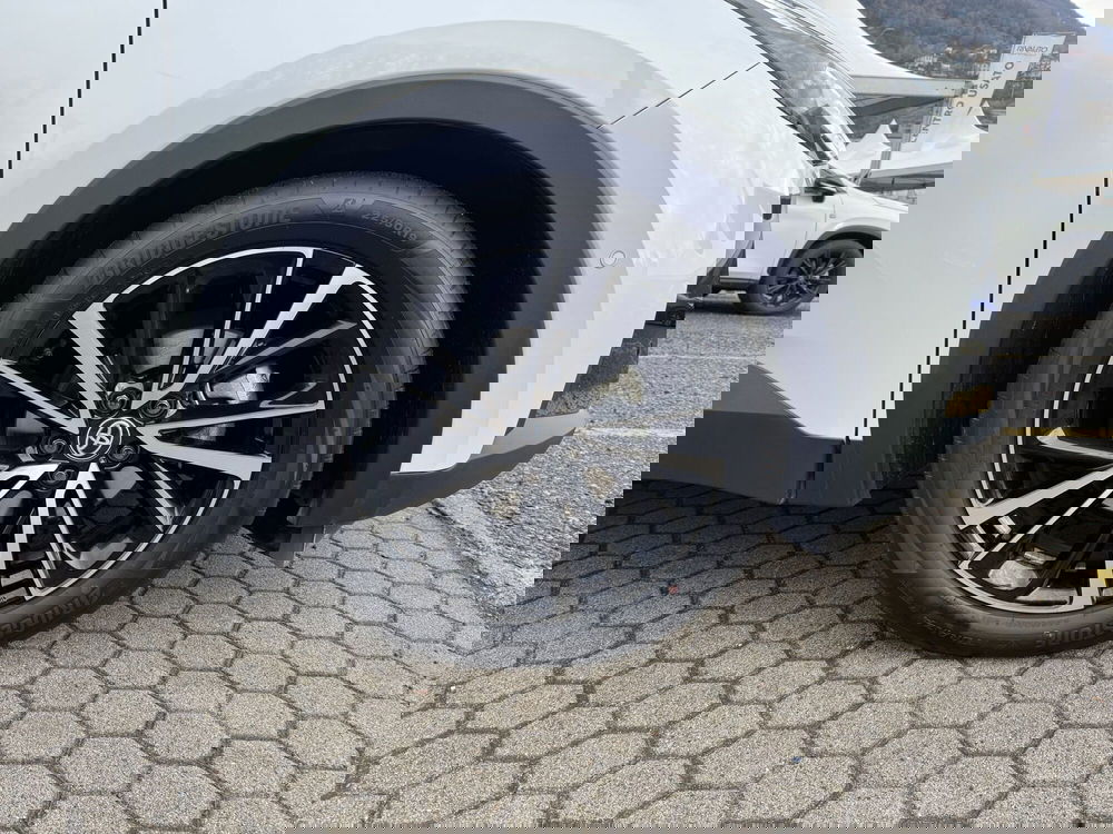 Toyota Toyota C-HR usata a Como (13)