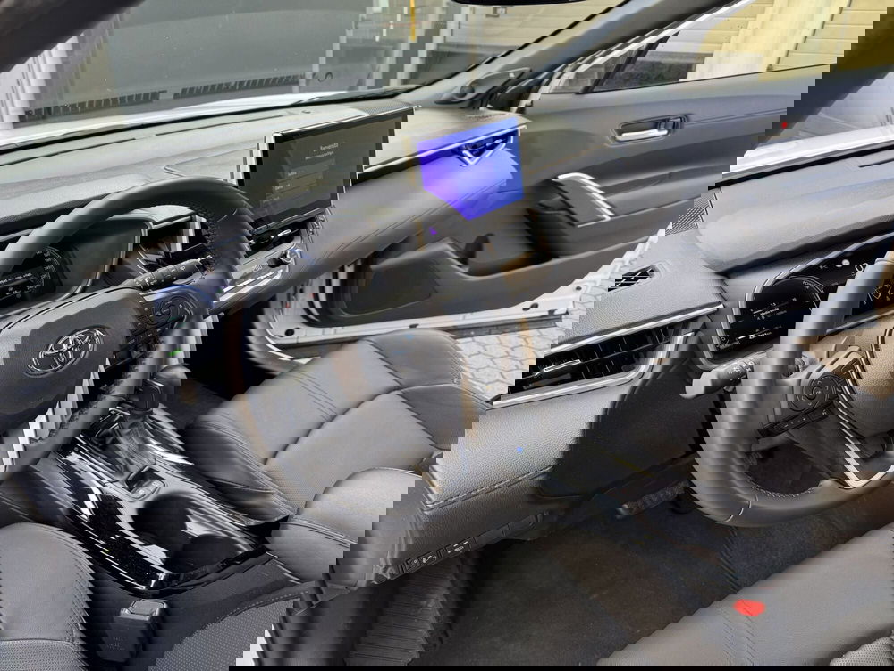 Toyota Corolla Cross Hybrid usata a Como (10)