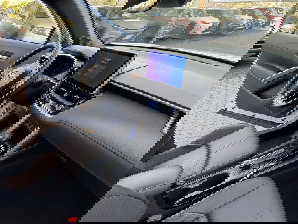 Toyota Corolla Cross Hybrid usata a Como (7)