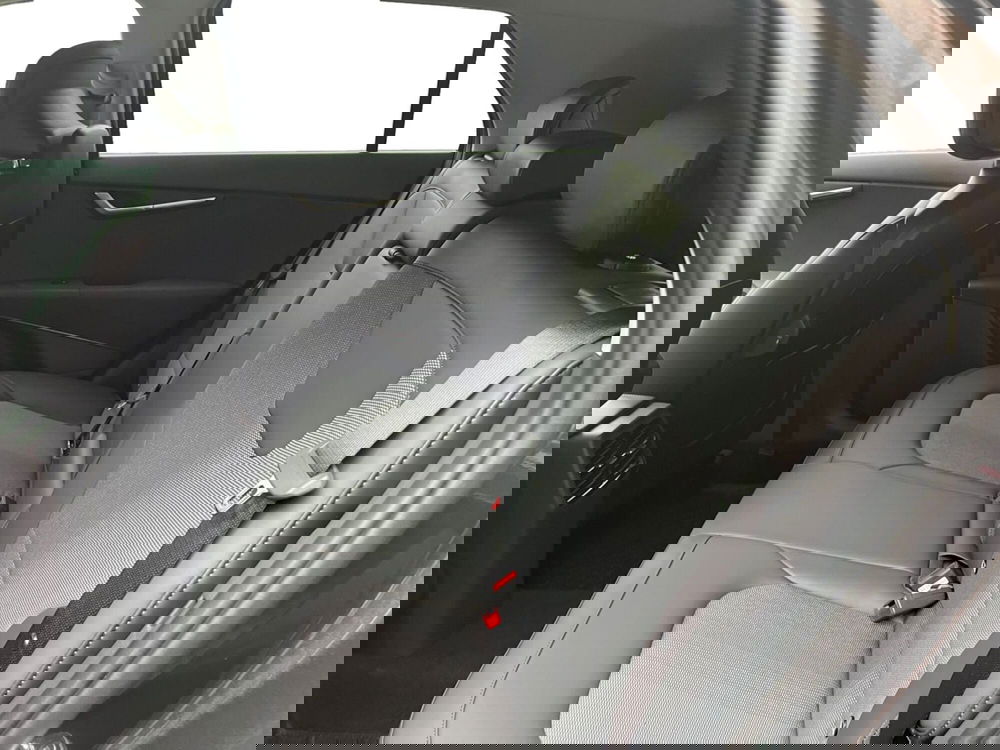 Kia Niro nuova a Modena (13)
