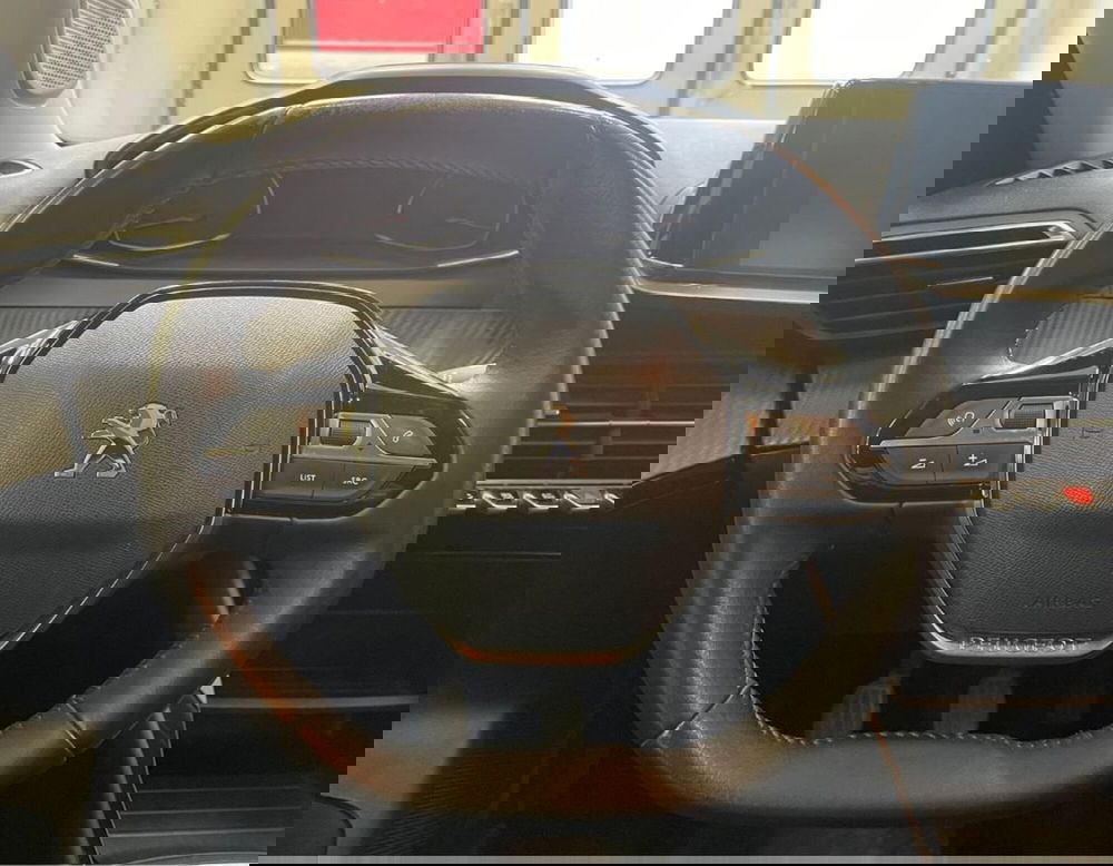 Peugeot 2008 usata a Ferrara (8)