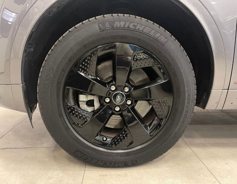 Land Rover Discovery Sport usata a Ferrara (13)