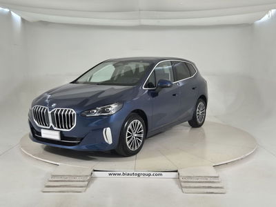 BMW Serie 2 Active Tourer 218d  Luxury auto del 2023 usata a Moncalieri