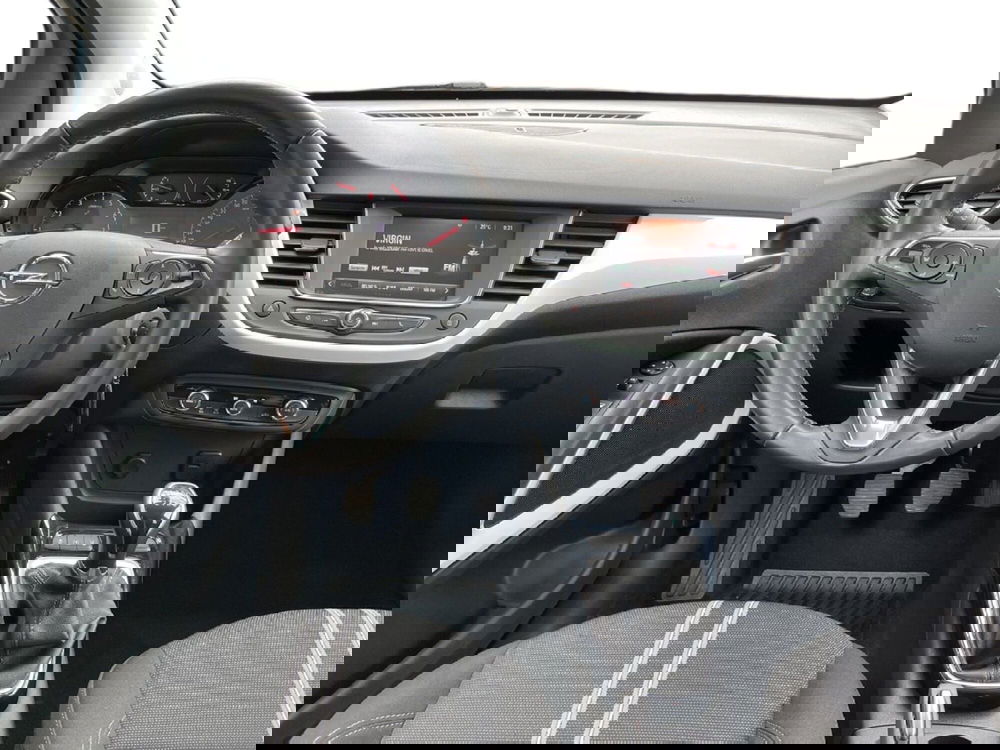 Opel Crossland X usata a Torino (11)