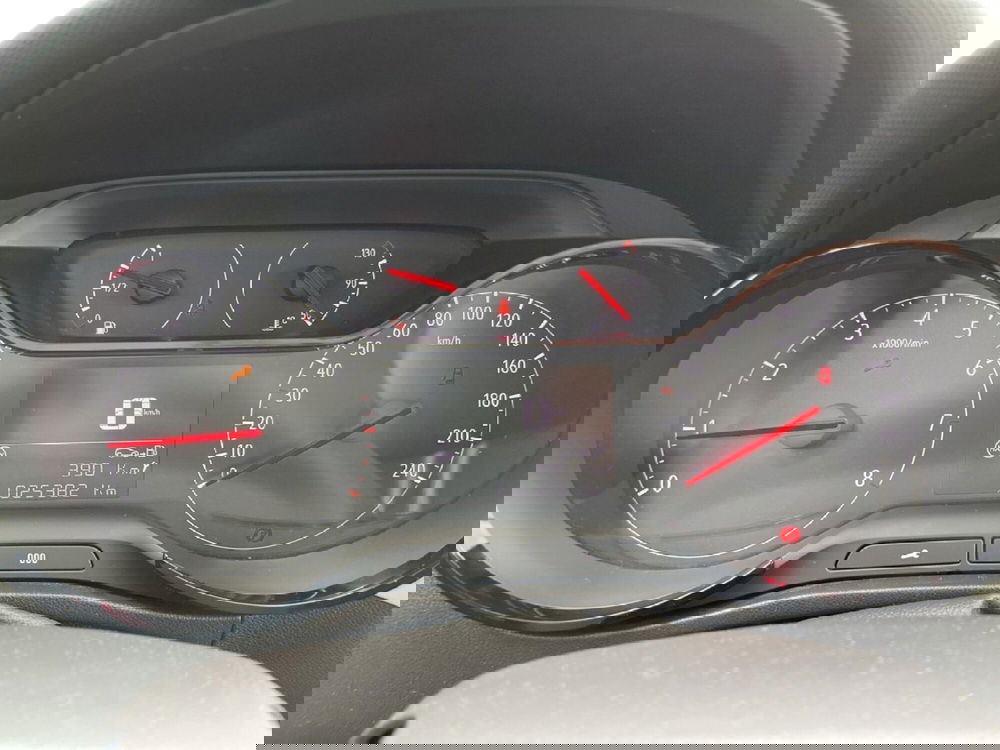 Opel Crossland X usata a Torino (13)