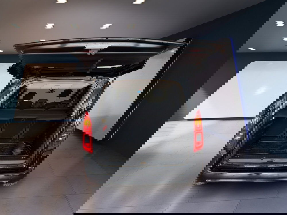 Toyota Proace City Verso usata a Torino (7)