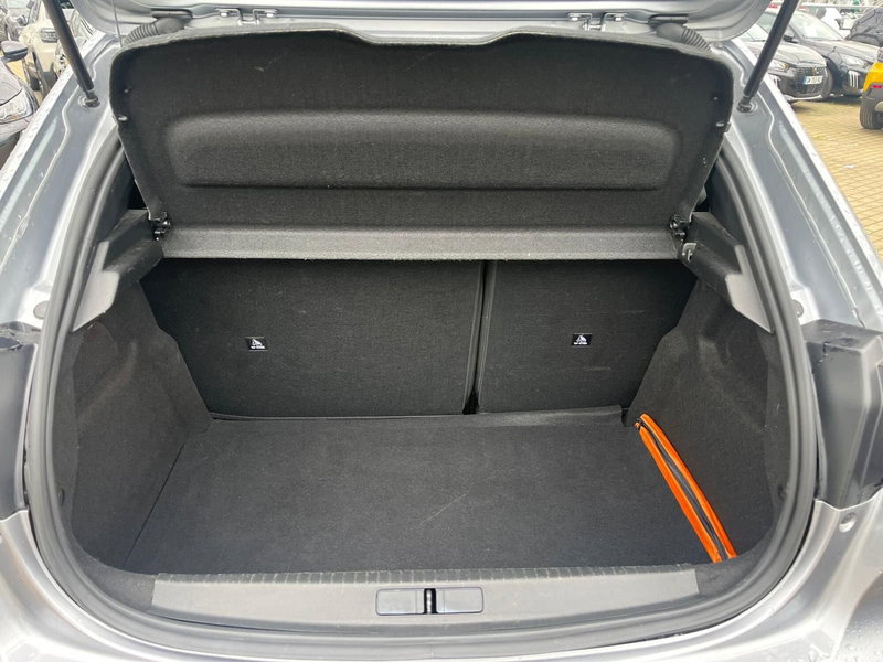 Peugeot 208 usata a Milano (11)