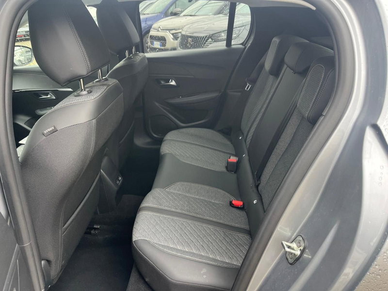 Peugeot 208 usata a Milano (14)