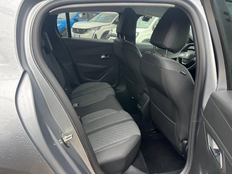 Peugeot 208 usata a Milano (15)