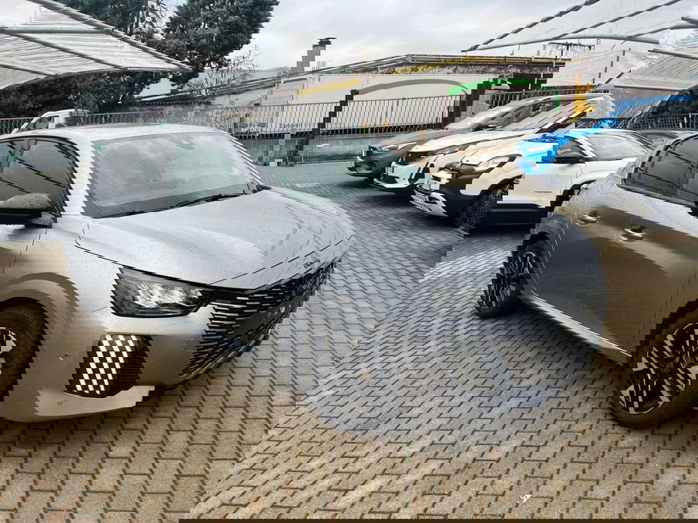 Peugeot 208 usata a Milano (3)