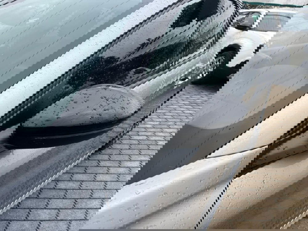 Peugeot 208 usata a Milano (4)