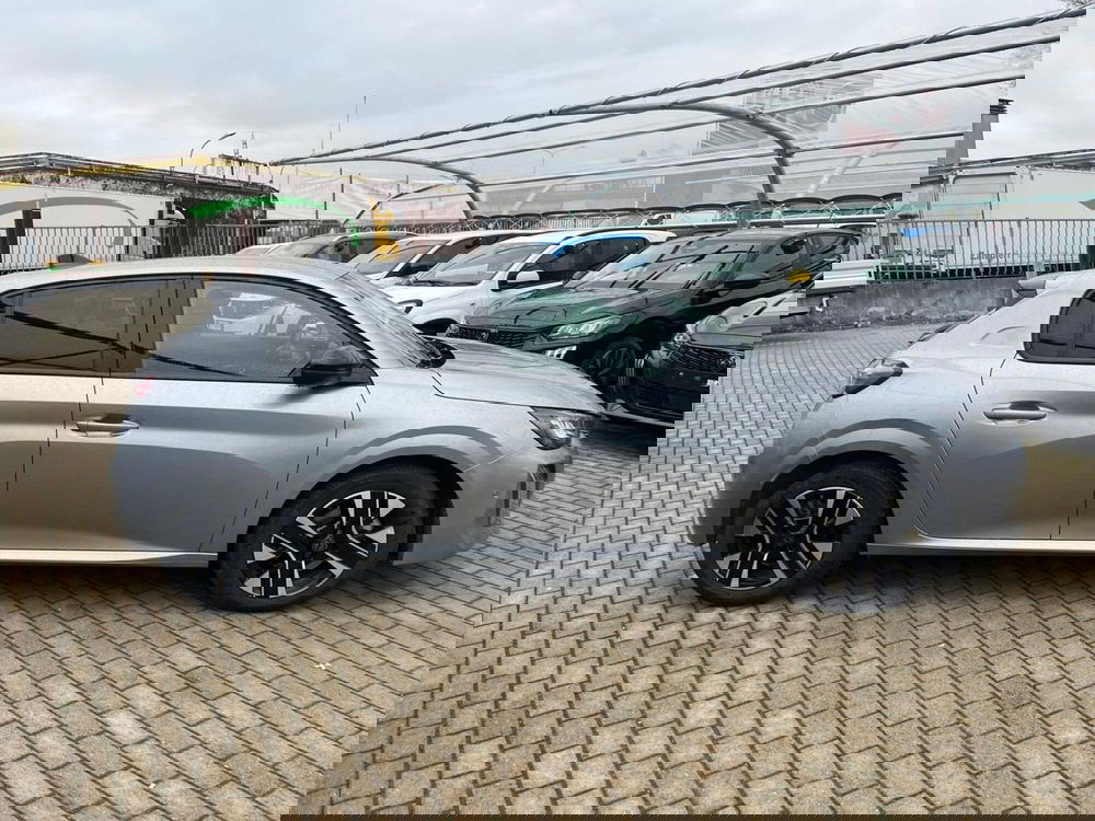 Peugeot 208 usata a Milano (5)