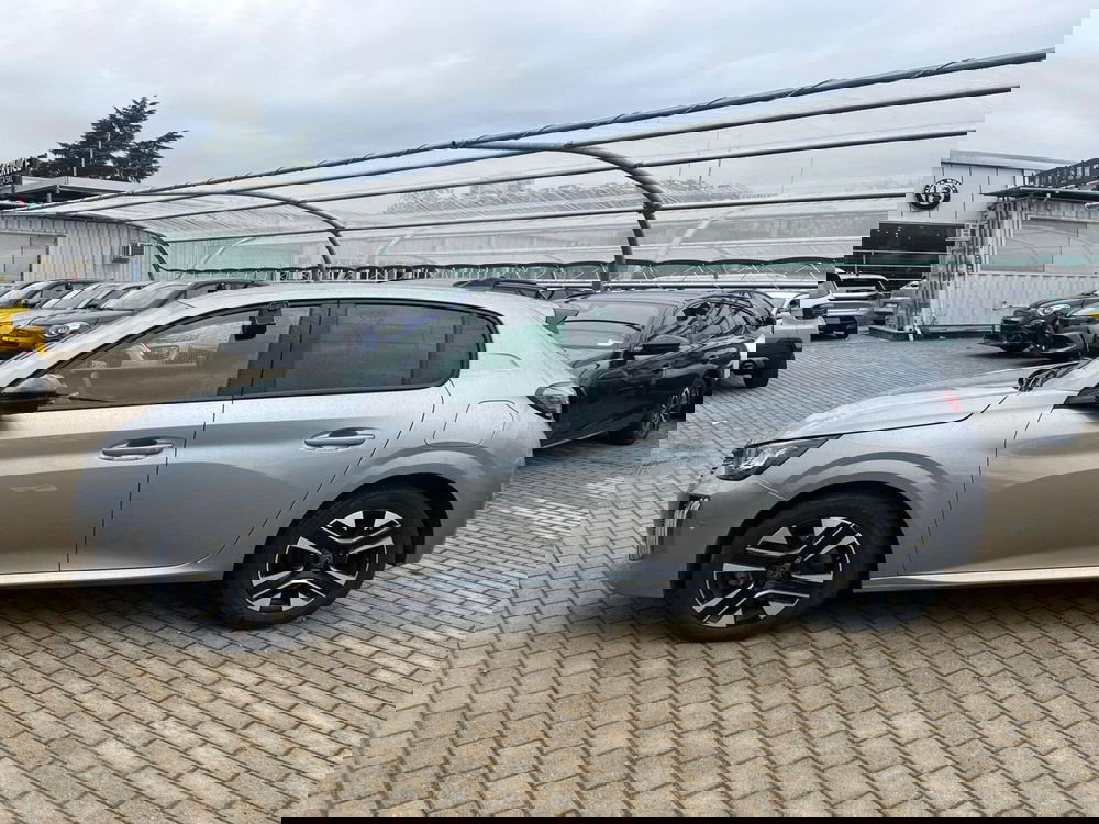 Peugeot 208 usata a Milano (6)