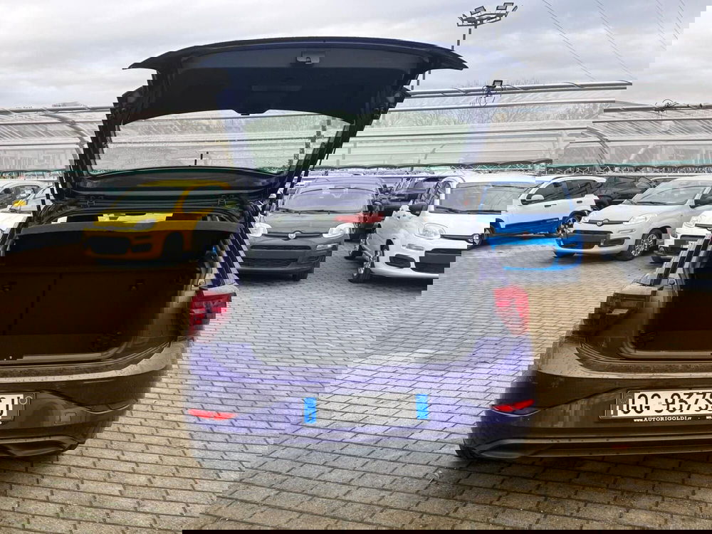 Volkswagen Polo usata a Milano (9)