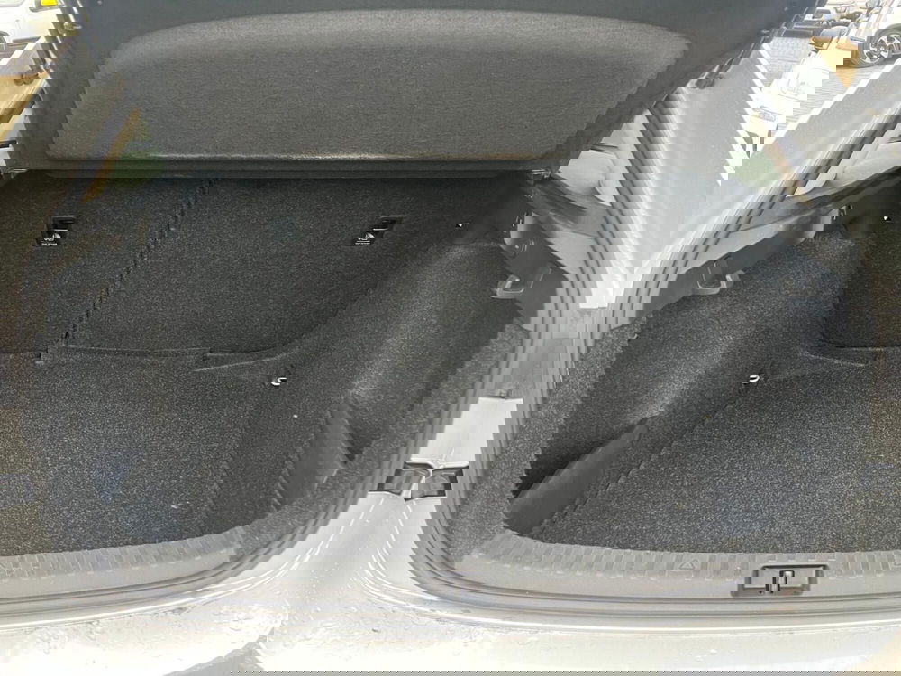 Skoda Scala usata a Milano (10)