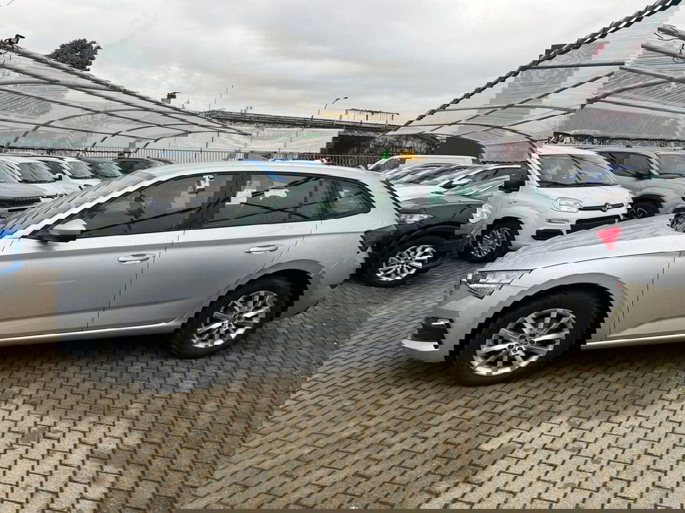 Skoda Scala usata a Milano (5)