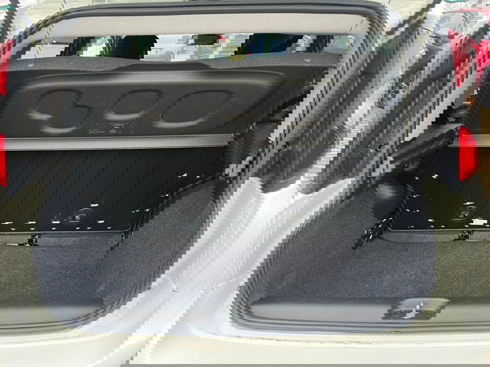 Fiat Panda Cross usata a Milano (11)