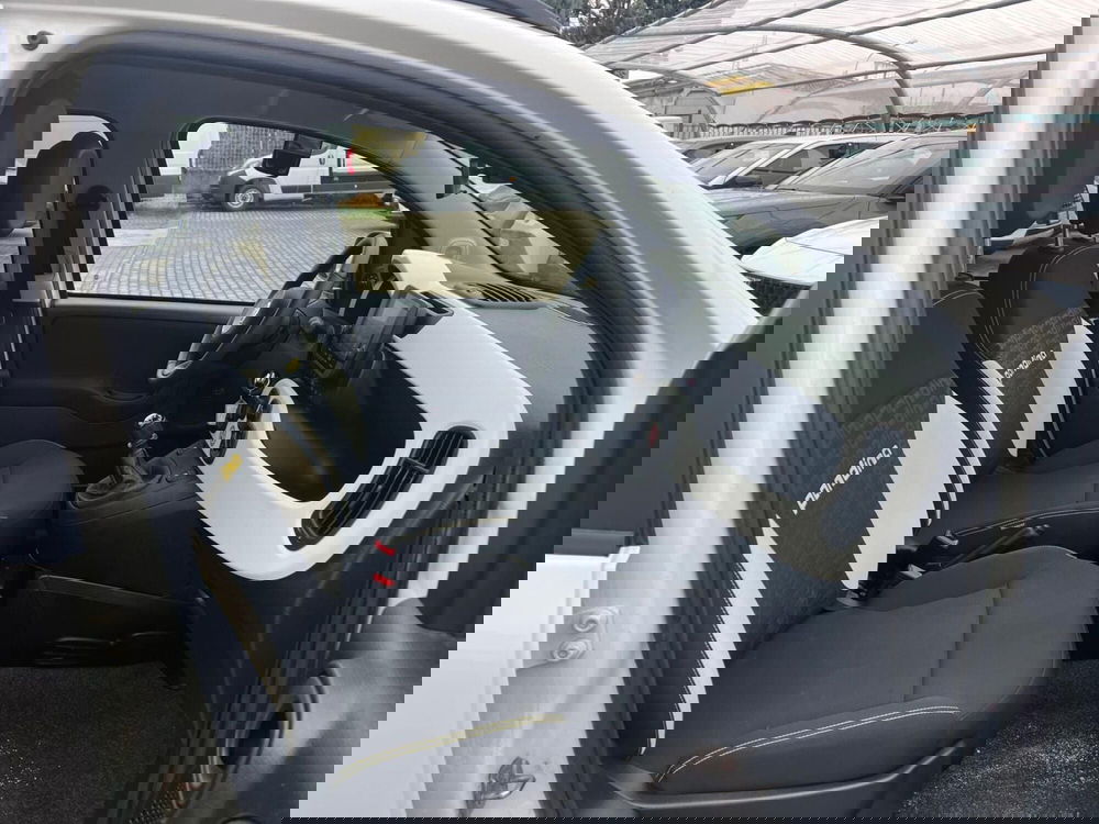 Fiat Panda Cross usata a Milano (13)