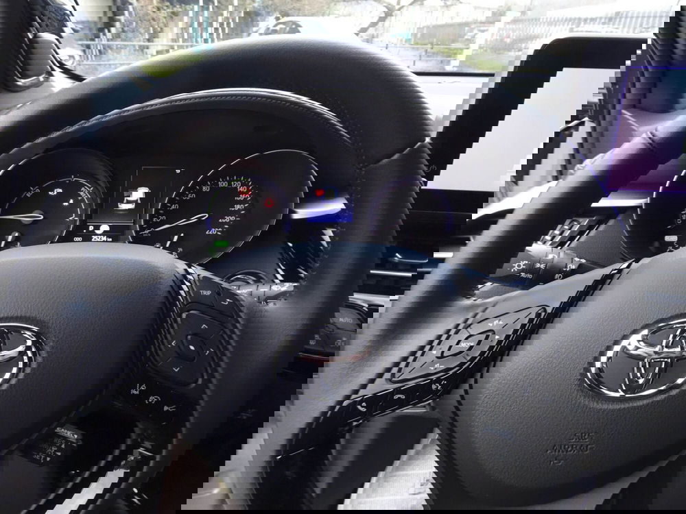 Toyota Toyota C-HR usata a Treviso (13)