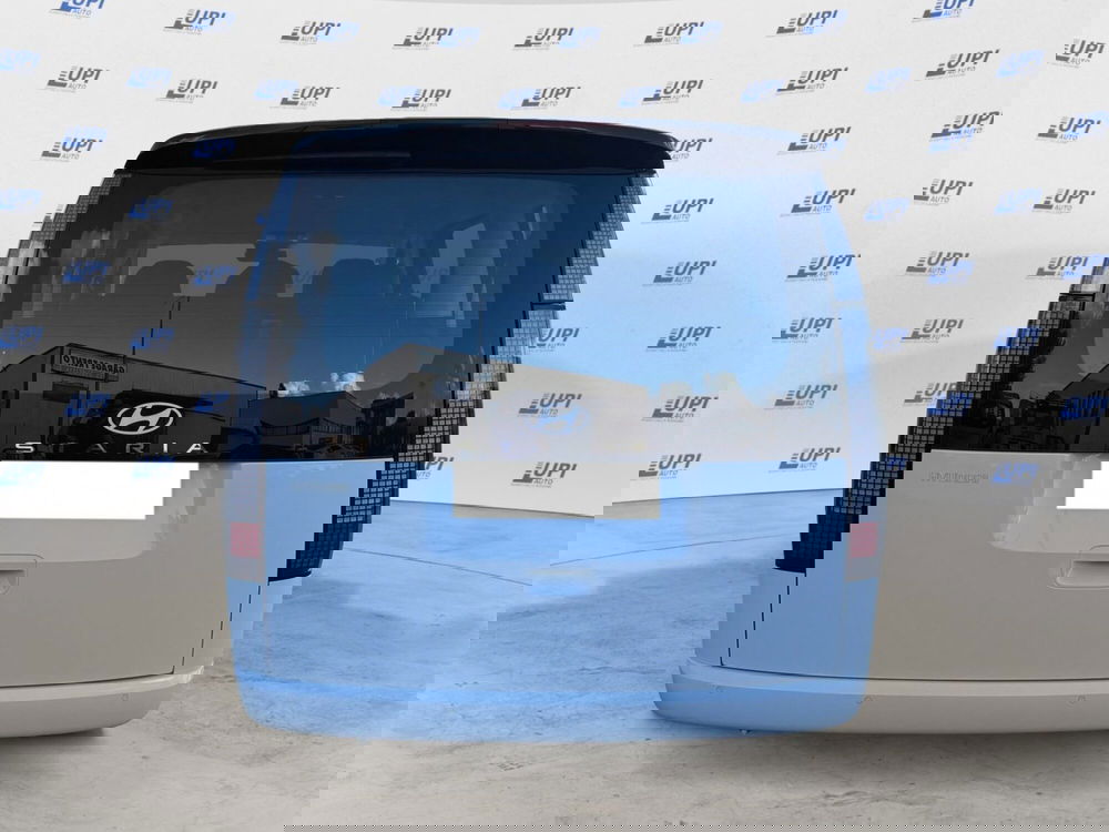 Hyundai Staria nuova a Lucca (4)