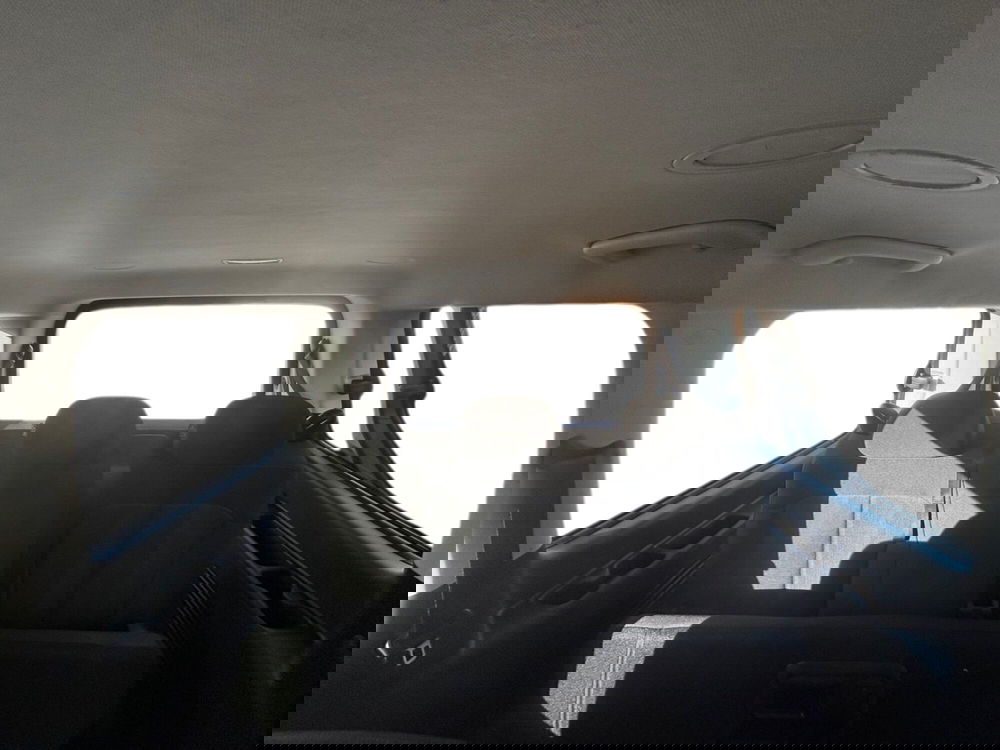 Hyundai Staria nuova a Lucca (9)