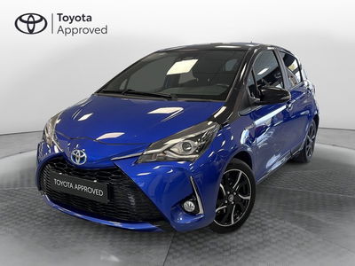 Toyota Yaris 1.5 Hybrid 5 porte Style del 2017 usata a Prato