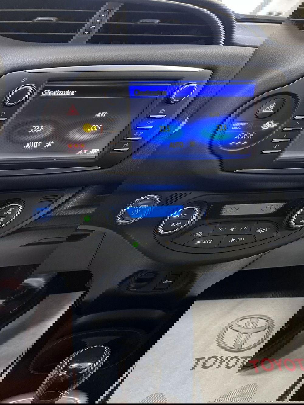 Toyota Yaris usata a Prato (12)