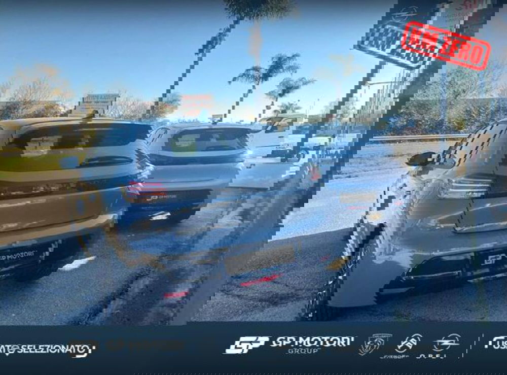 Peugeot 208 nuova a Caserta (7)