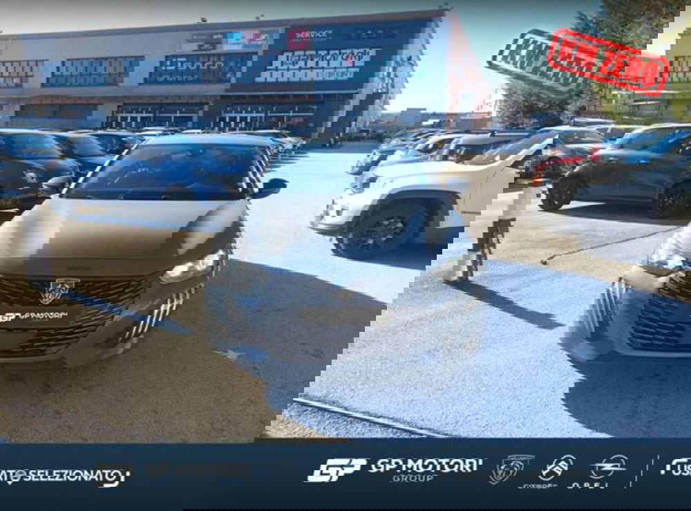 Peugeot 208 nuova a Caserta