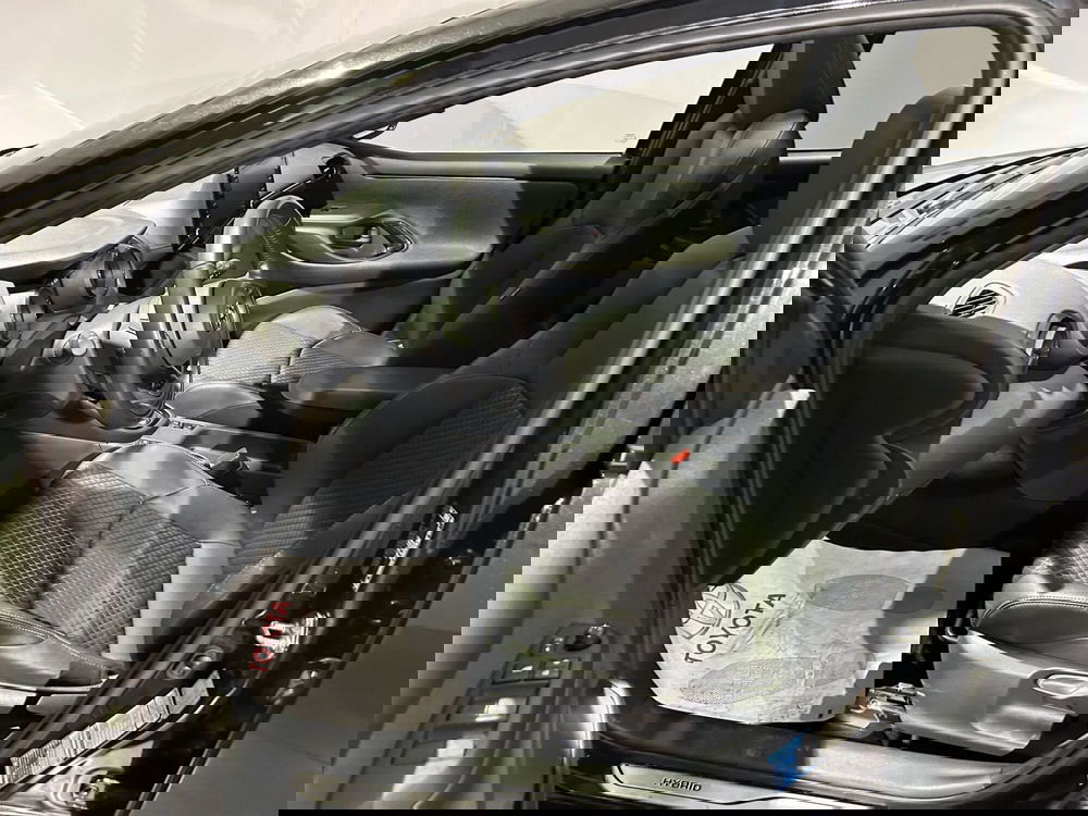 Toyota Yaris usata a Milano (10)