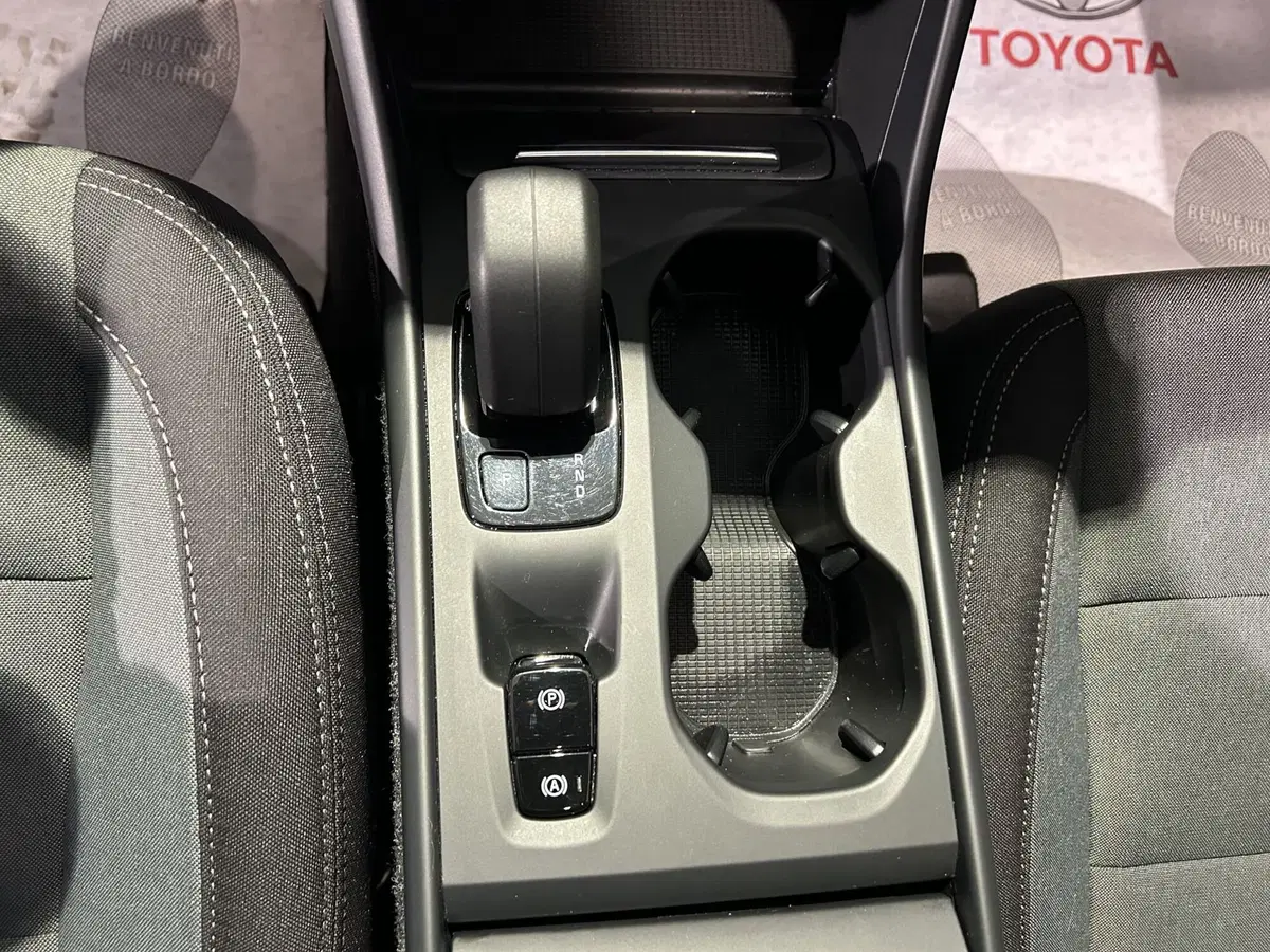 Volvo XC40 usata a Milano (15)