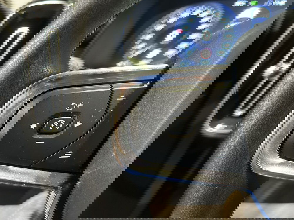 Volvo XC40 usata a Milano (18)