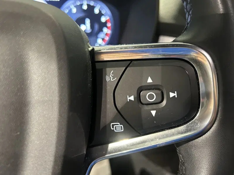 Volvo XC40 usata a Milano (19)