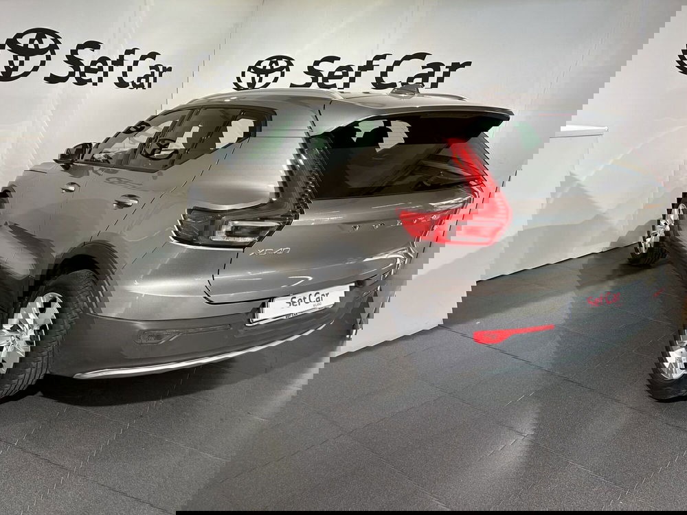 Volvo XC40 usata a Milano (4)