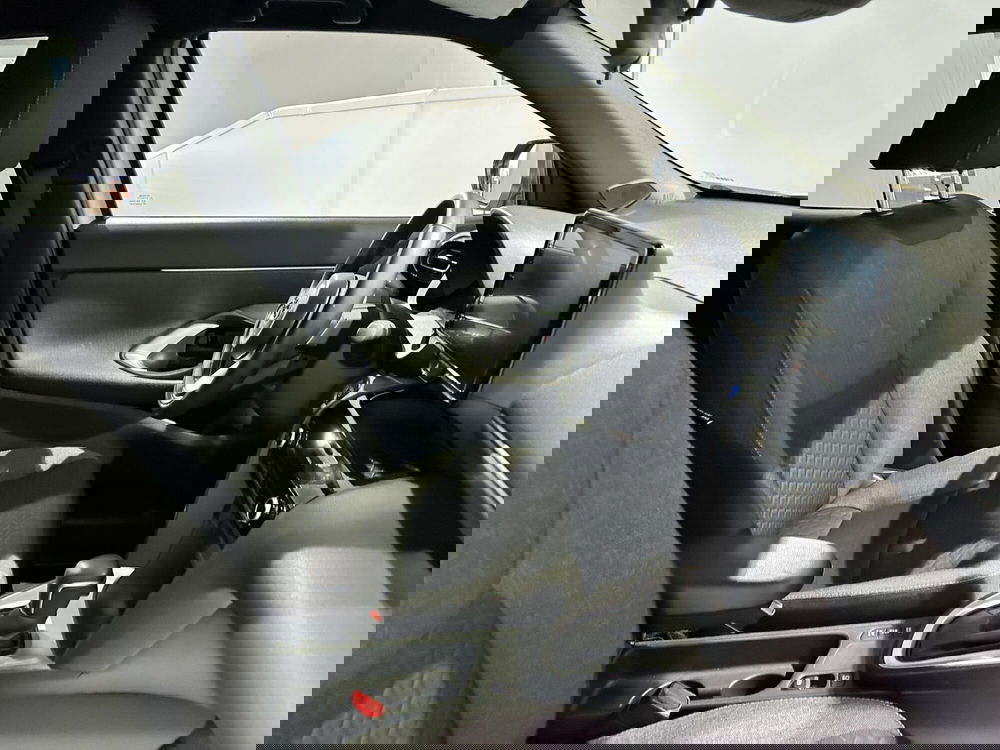 Toyota Yaris Cross usata a Milano (7)