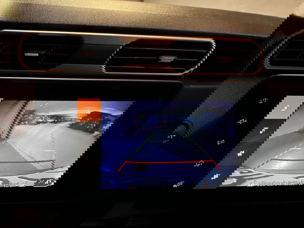 Dacia Duster usata a Milano (12)