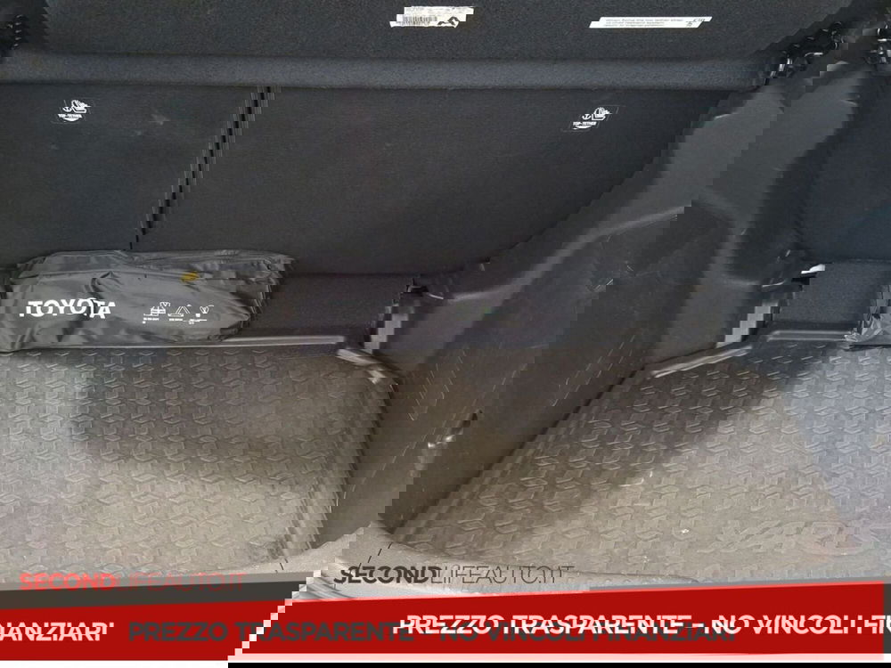 Toyota Yaris Cross usata a Roma (16)