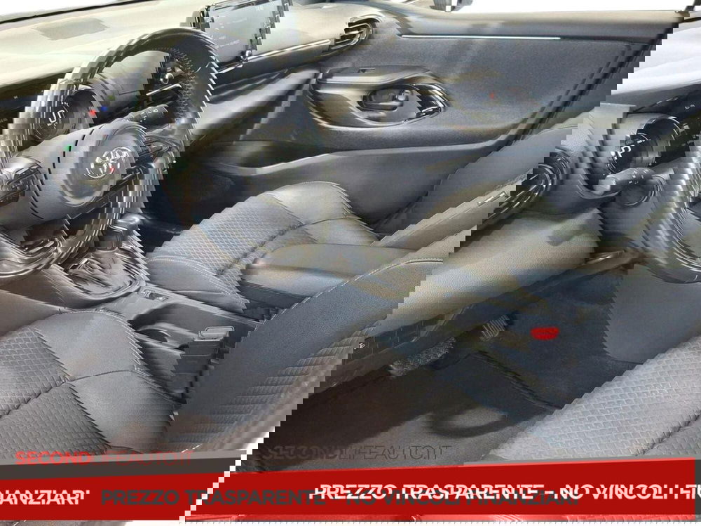 Toyota Yaris Cross usata a Roma (9)