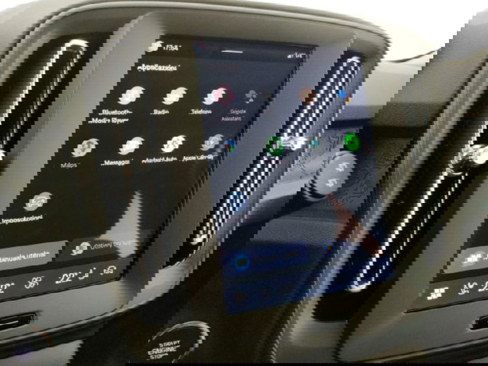 Volvo XC40 nuova a Modena (15)