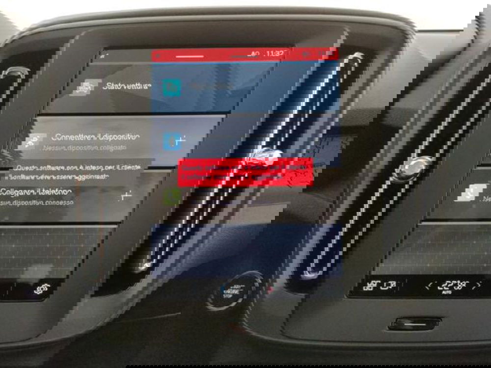 Volvo XC40 nuova a Modena (15)