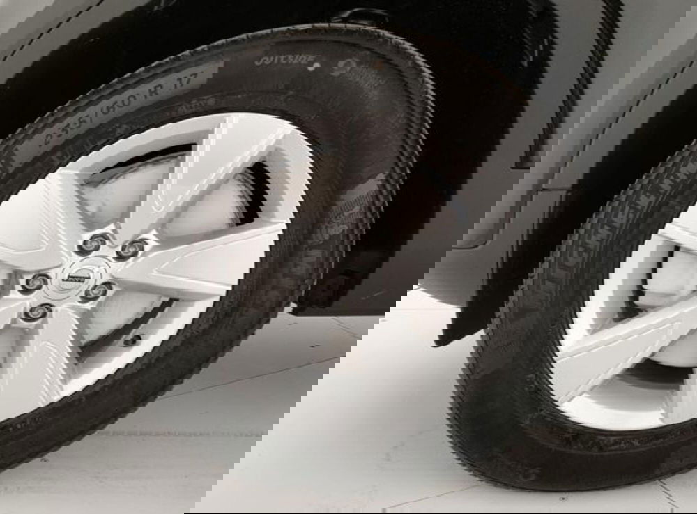 Volvo XC40 nuova a Modena (8)