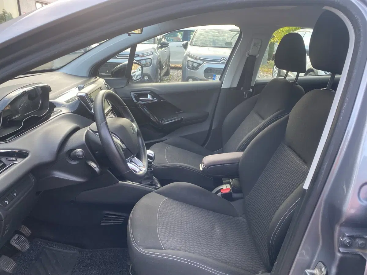 Peugeot 208 usata a Bologna (12)