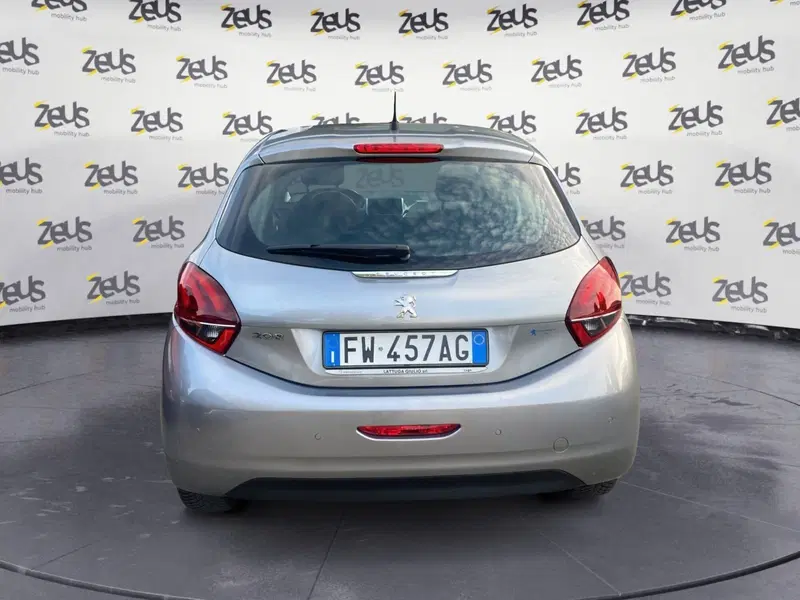 Peugeot 208 usata a Bologna (5)