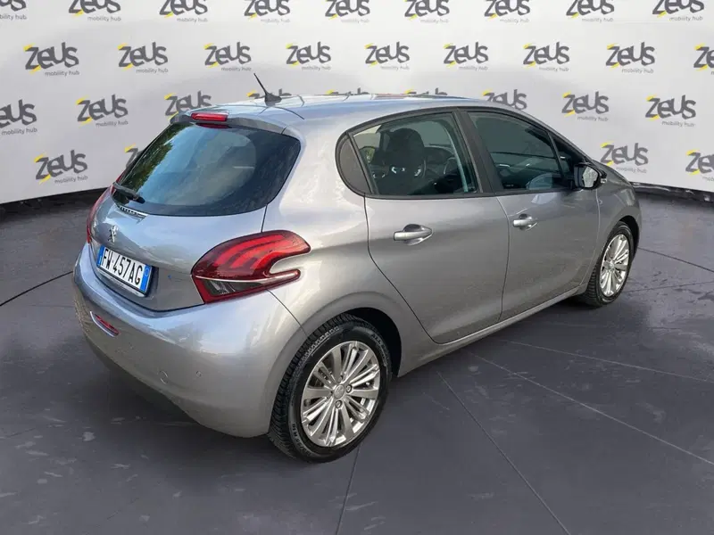 Peugeot 208 usata a Bologna (6)