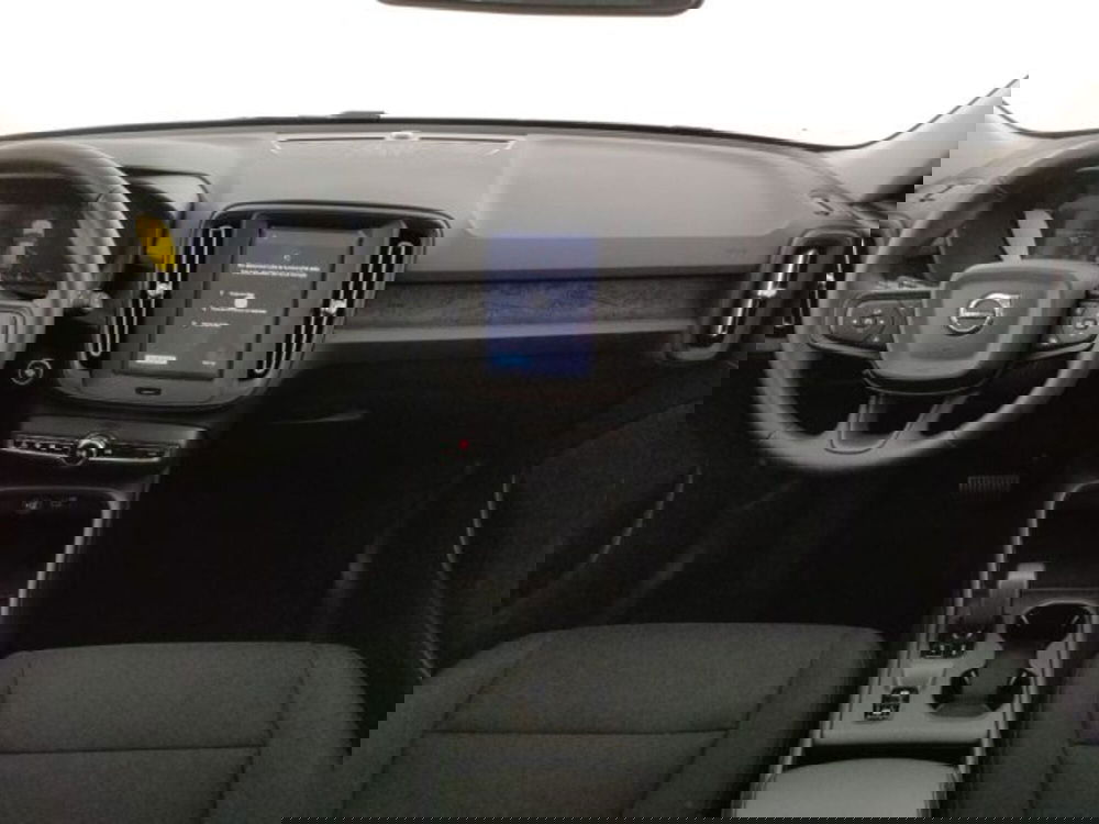 Volvo XC40 nuova a Modena (12)