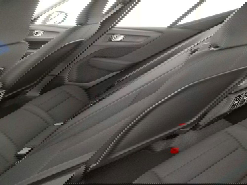 Volvo XC40 nuova a Modena (9)